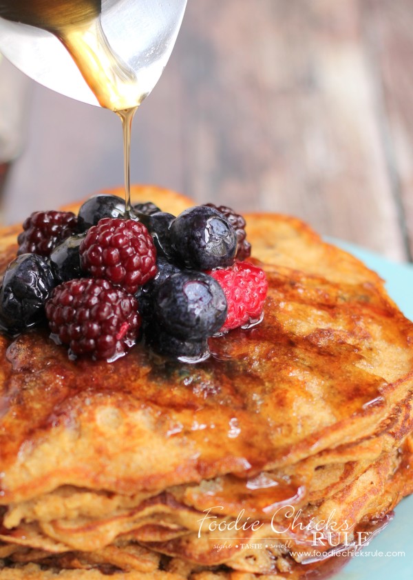 Ground Oats & Spelt Pancakes - Healthier - #pancakes #breakfast #groundoatmeal #spelt #foodiechicksrule foodiechicksrule.com