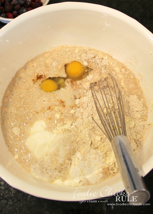Ground Oats & Spelt Pancakes - One Bowl Mix - #pancakes #groundoatmeal #spelt #foodiechicksrule foodiechicksrule.com