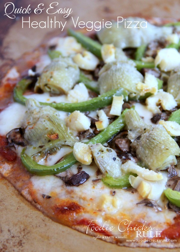 Healthy Veggie Pizza! SO simple tho throw together with these (or any!) ingredients! foodiechicksrule.com #healthyveggiepizza #healthypizza #veggierecipes #healthyrecipes #pizzarecipes #tortillarecipes #glutenfreerecipes #dairyfreerecipes