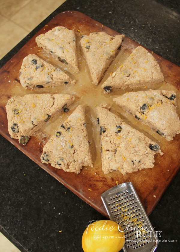 Whole Wheat English Blueberry Scones - pat into a circle and cut #recipe #scones foodiechicksrule.com