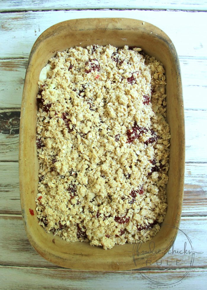 Gluten Free Cranberry Apple Crisp - foodiechicksrule.com #glutenfree #cranberryapple #applecrisp