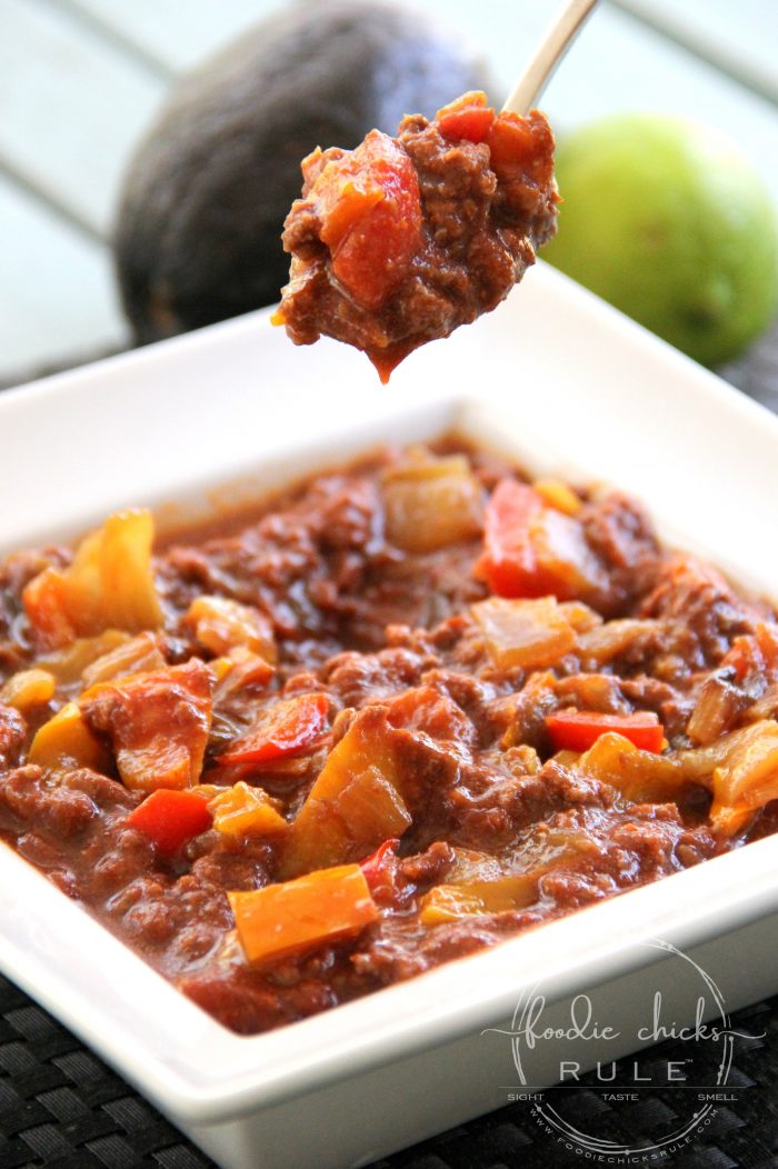 Whole30 Beanless Chili (simple & delicious!)