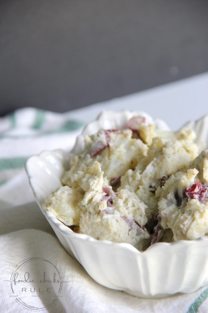 Creamy Dill Potato Salad - the flavors are amazing! foodiechicksrule.com #dillpotatosalad #potatosalad #redpotatoes #dillweed #creamysidedish #sidedishideas