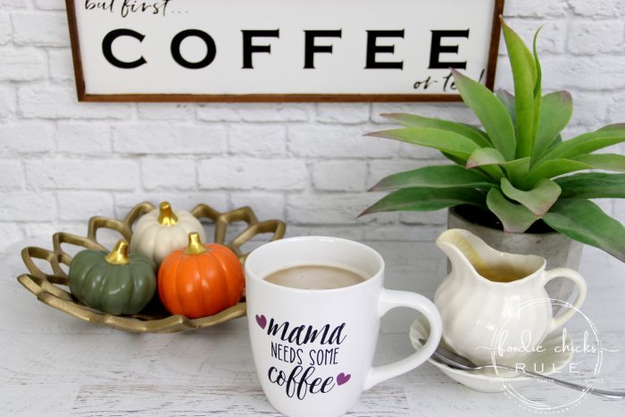 DAIRY FREE Pumpkin Spice Creamer! All the good stuff, without the dairy! foodiechicksrule.com #pumpkinspice #pumpkinspicecreamer #pumpkinspicecoffee #dairyfreecreamer #pumpkinspicelatte #pumpkinspicerecipes #pumpkinrecipes #fallrecipes