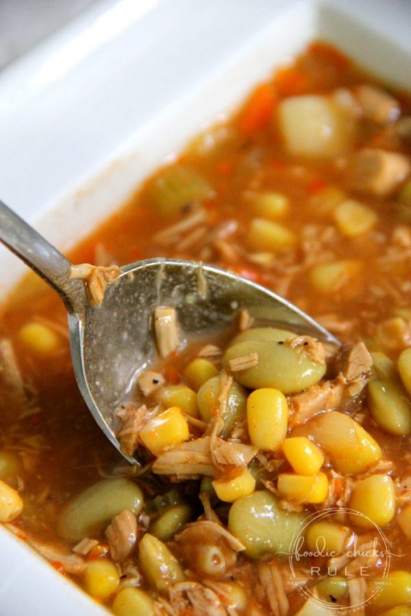 Simple & Delicious Chicken Brunswick Stew! (quick to throw together which is a WIN!) foodiechicksrule.com #chickenbrunswickstew #brunswickstew #chickendinner #chickenrecipes #souprecipes #soup #chickensoup #vegetablesoup #dinnerideas #quickdinners #quickrecipes #easyrecipes #healthydinner