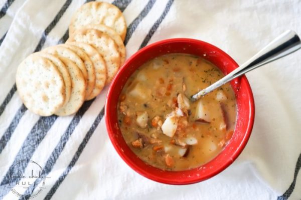 This dairy free salmon chowder is the perfect meal for those cold winter months. Win-win, it's delicious AND simple to throw together! #salmonideas #salmonrecipes #salmonchowder #dairyfree