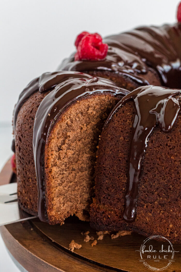 Old Fashioned Chocolate Pound Cake foodiechicksrule-31 - Foodie Chicks Rule